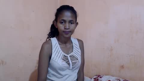 Snapshot of amandaerotic chatting on 09-15-25, 06:13 amandaerotic online show from 09-15-25, 06:13