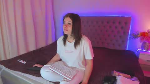 Amanda online show from 06-16-26, 04:37