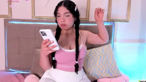 amandalee26 online show from 04-07-26, 10:09