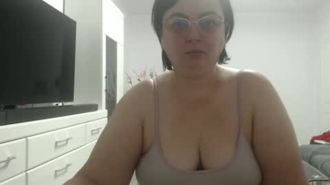 Snapshot of amandamuller1982 chatting on 01-27-25, 12:01 Anda online show from 01-27-25, 12:01