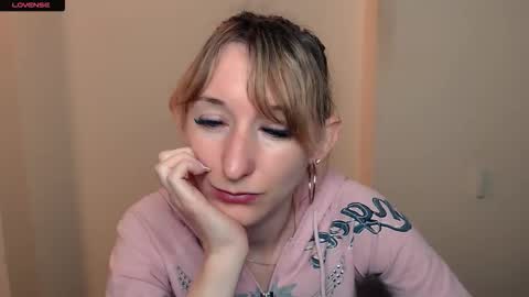 Amanda online show from 09-19-25, 07:43