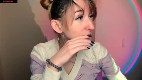 Amanda online show from 10-28-25, 08:18