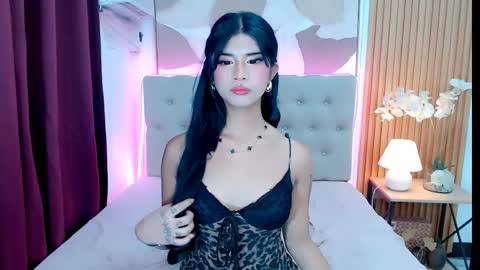 Snapshot of amandavictoria444 chatting on 05-18-26, 04:07 AMANDA online show from 05-18-26, 04:07