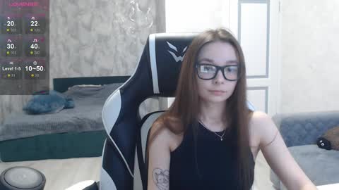 Mila online show from 01-23-25, 01:13