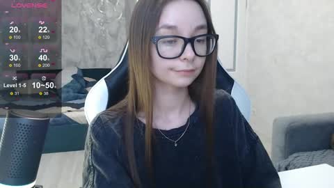 Mila online show from 02-27-25, 02:43