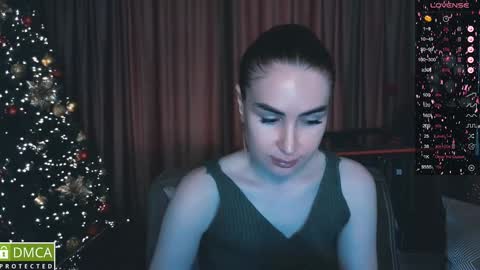 Snapshot of amara_campbell chatting on 12-18-24, 03:26 amara campbell online show from 12-18-24, 03:26