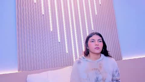      online show from 07-19-26, 03:21