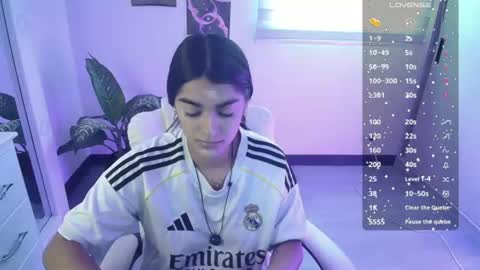 amara_silk online show from 06-23-26, 04:27