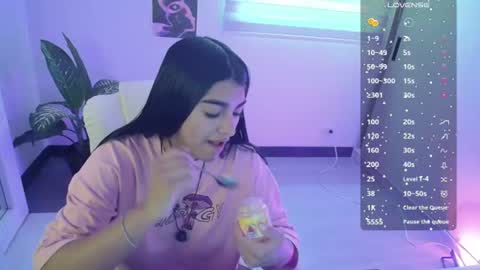 amara_silk online show from 06-25-26, 07:18