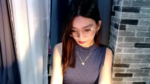 BELLA online show from 03-12-26, 05:08