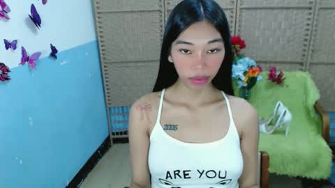Snapshot of amarah_slut chatting on 09-16-25, 05:52 Amarah online show from 09-16-25, 05:52