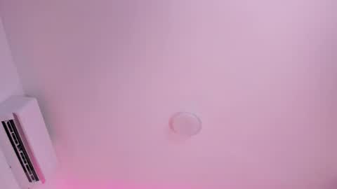 Snapshot of amaralewis chatting on 07-15-26, 01:05 AMARA online show from 07-15-26, 01:05