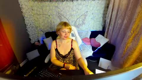 Sofia online show from 04-14-26, 07:20