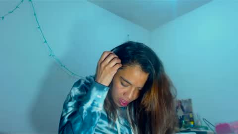 Amara Julia online show from 12-05-24, 02:09