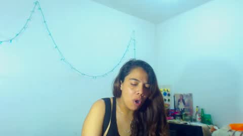 Amara Julia online show from 12-12-24, 07:26