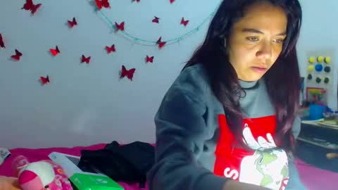 Amara Julia online show from 01-08-25, 03:08