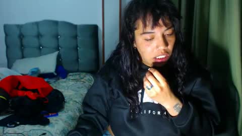 Amara Julia online show from 01-14-26, 03:34