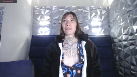 Amare Sole online show from 10-17-25, 11:24