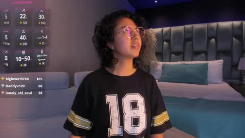 Emily online show from 02-02-25, 03:17