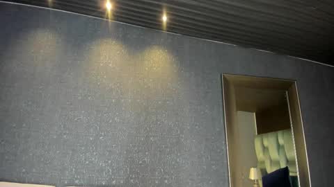 Emily online show from 03-05-25, 12:00