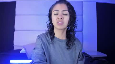 Emily online show from 06-02-26, 11:01