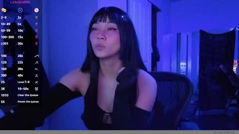 leash online show from 04-13-26, 03:56