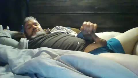 amatterdaddy83 online show from 11-29-25, 10:24