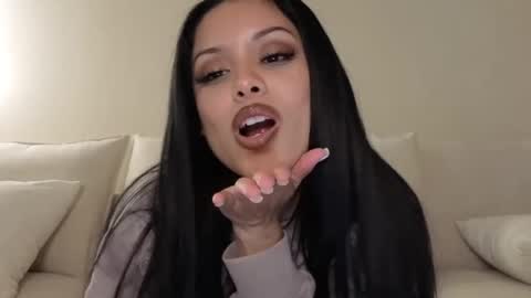 amaya_floress online show from 02-04-26, 06:30