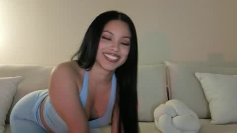 amaya_floress online show from 03-29-26, 12:05