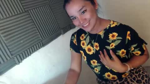 Amaya online show from 05-16-26, 09:17