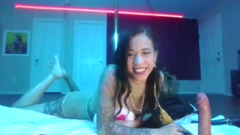 Snapshot of amayamillarodriguez chatting on 02-28-25, 04:43 amayamillarodriguez online show from 02-28-25, 04:43
