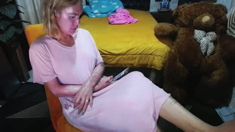 kendra online show from 02-18-25, 11:00