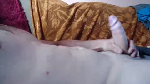 amazingcuteboy845 online show from 06-11-26, 01:09