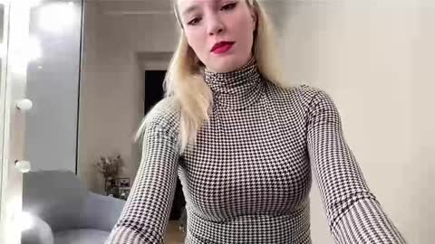 Kelly online show from 01-12-25, 09:40