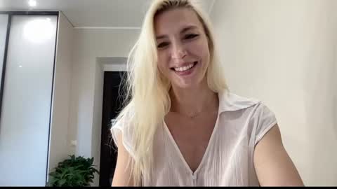 Kelly online show from 07-30-26, 08:46
