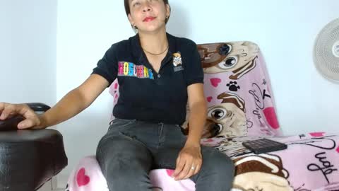 Snapshot of ambar69noir chatting on 04-05-26, 08:39 HAMBAR online show from 04-05-26, 08:39