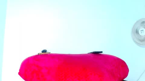 Snapshot of ambar69noir chatting on 04-10-26, 11:53 HAMBAR online show from 04-10-26, 11:53