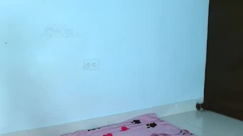 Snapshot of ambar69noir chatting on 05-12-26, 12:08 HAMBAR online show from 05-12-26, 12:08