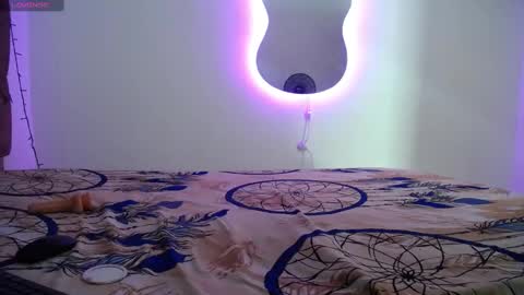 Snapshot of ambar_love22 chatting on 02-13-25, 06:38 ambar_love22 online show from 02-13-25, 06:38