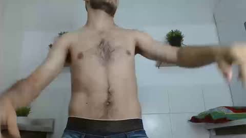 Sebas online show from 09-12-25, 01:44