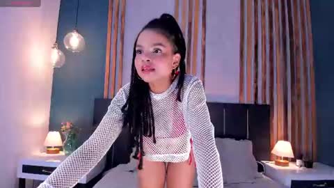Snapshot of ambarmoon_ chatting on 07-30-26, 08:41 Ambar online show from 07-30-26, 08:41