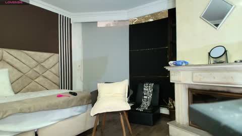 Ambar Ross online show from 01-07-25, 10:19