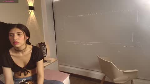 Ambar Ross online show from 09-19-25, 07:25