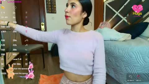 Snapshot of ambaross chatting on 05-28-26, 01:52 Ambar Ross online show from 05-28-26, 01:52