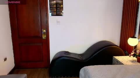 Snapshot of ambaross chatting on 06-09-26, 02:06 Ambar Ross online show from 06-09-26, 02:06
