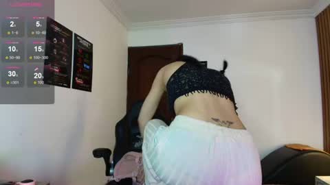 Snapshot of ambaross chatting on 07-27-26, 02:13 Ambar Ross online show from 07-27-26, 02:13