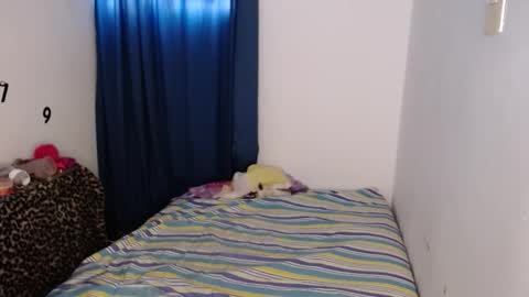 ambel_rose online show from 11-25-25, 10:21