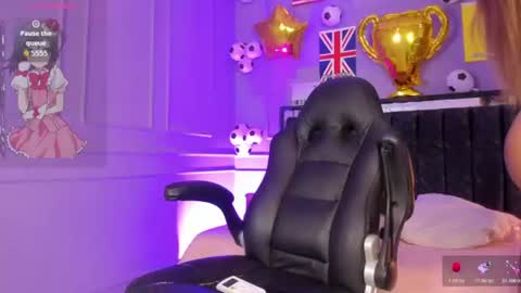 Cody amber online show from 06-30-26, 01:23