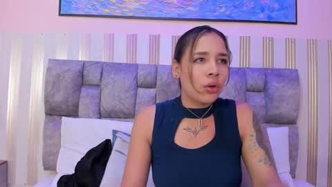 Snapshot of amber__moon_ chatting on 01-12-26, 02:00 amber__moon_ online show from 01-12-26, 02:00