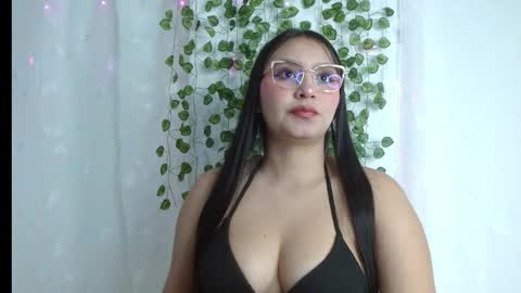 Snapshot of amber__muse chatting on 03-09-26, 11:03 Amber online show from 03-09-26, 11:03